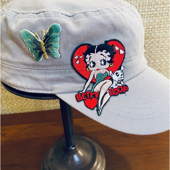 🌟2xHP🌟NWOT Betty Boop Adjustable Gray Cotton Twill Cadet Hat - Picture 3 of 14